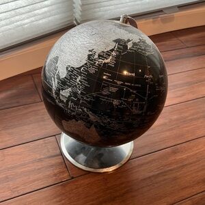 Spinning Globe. Classy and decorative.